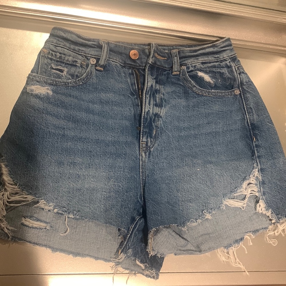 AE- Mom shorts